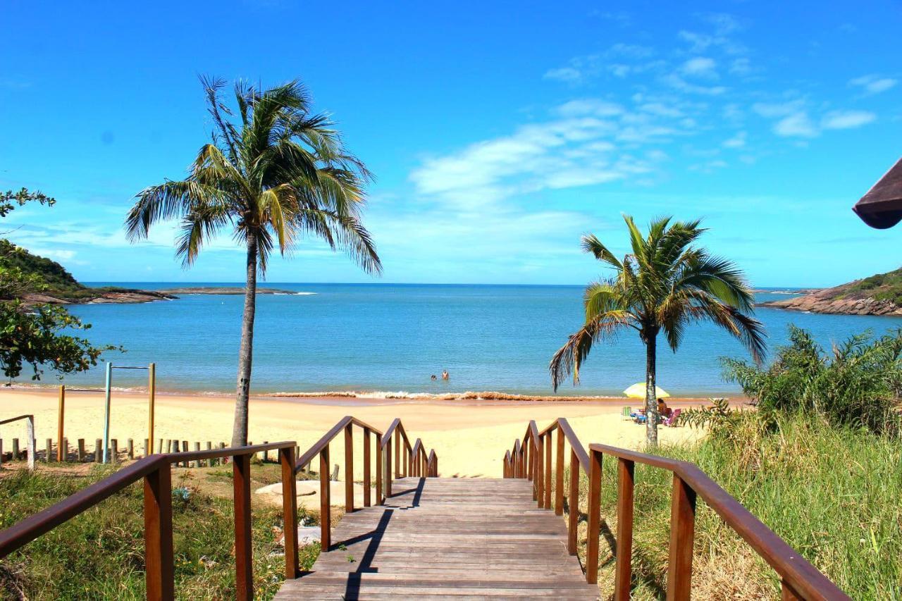 Suite Mar 210 - Economica E Compacta - Praia Do Morro - Predio Frente Mar Com Elevador, Atravessou A Avenida, Ja Esta Na Praia - Garagem - Internet Guarapari Ngoại thất bức ảnh