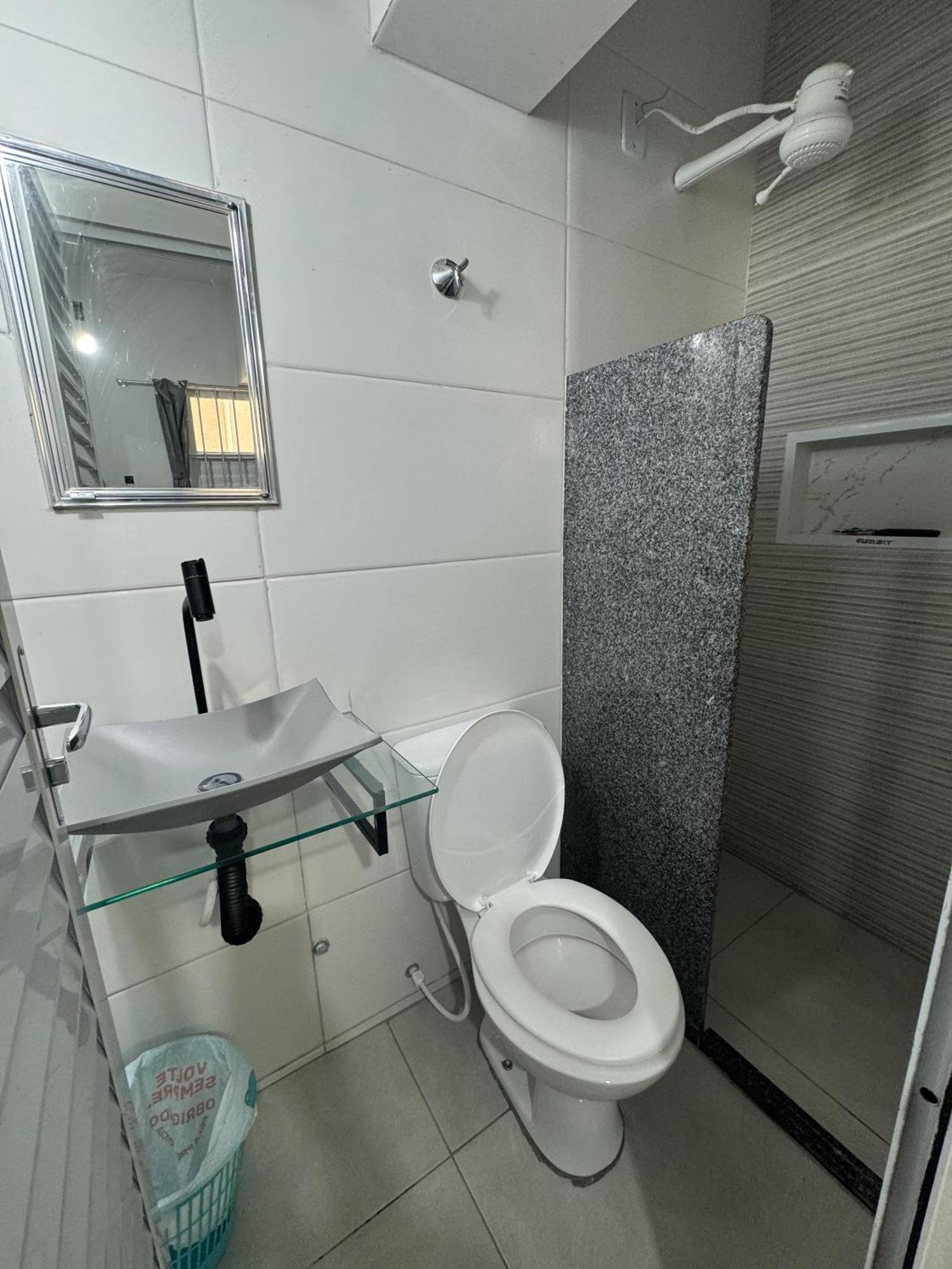 Suite Mar 210 - Economica E Compacta - Praia Do Morro - Predio Frente Mar Com Elevador, Atravessou A Avenida, Ja Esta Na Praia - Garagem - Internet Guarapari Ngoại thất bức ảnh