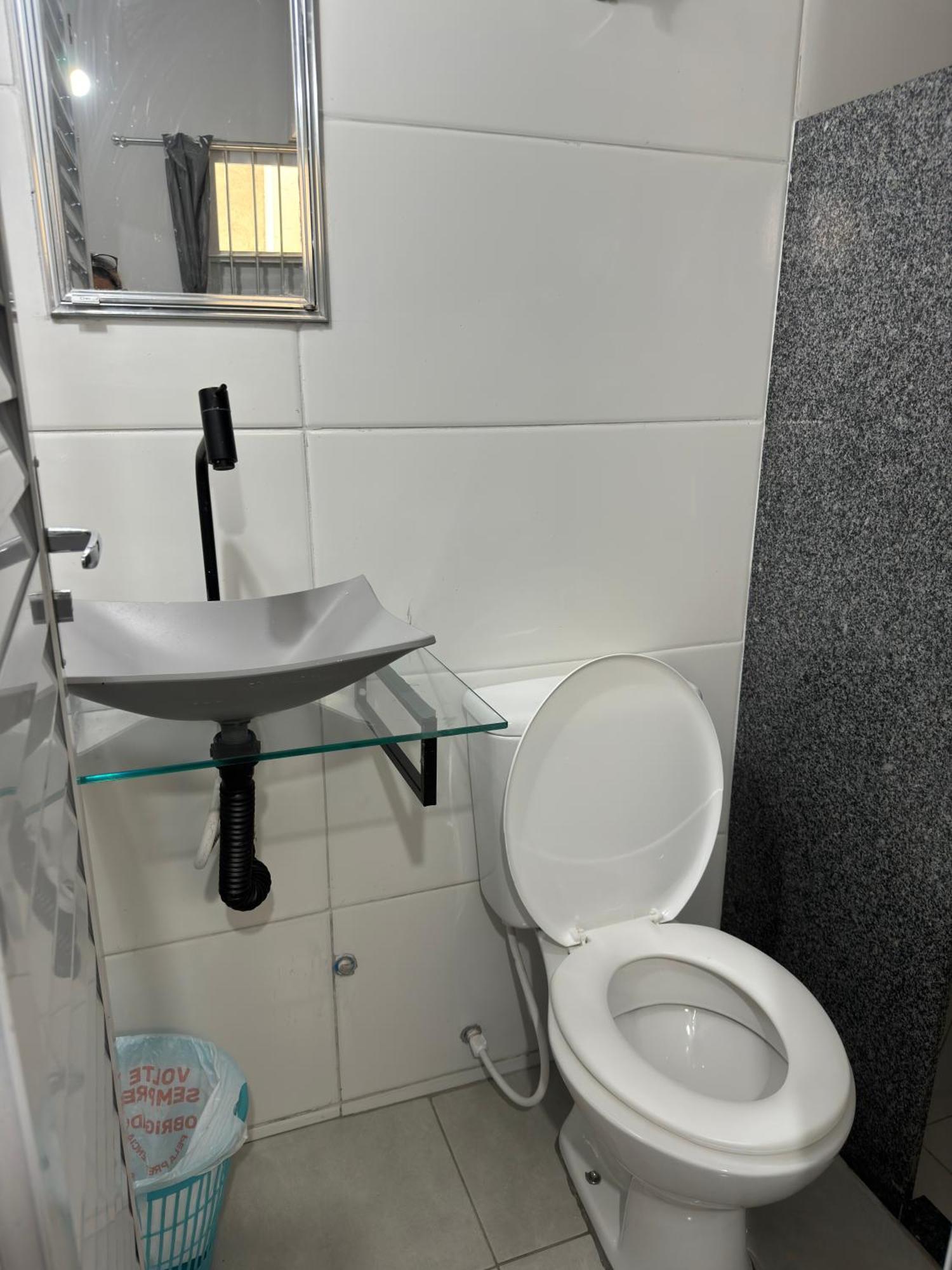Suite Mar 210 - Economica E Compacta - Praia Do Morro - Predio Frente Mar Com Elevador, Atravessou A Avenida, Ja Esta Na Praia - Garagem - Internet Guarapari Ngoại thất bức ảnh